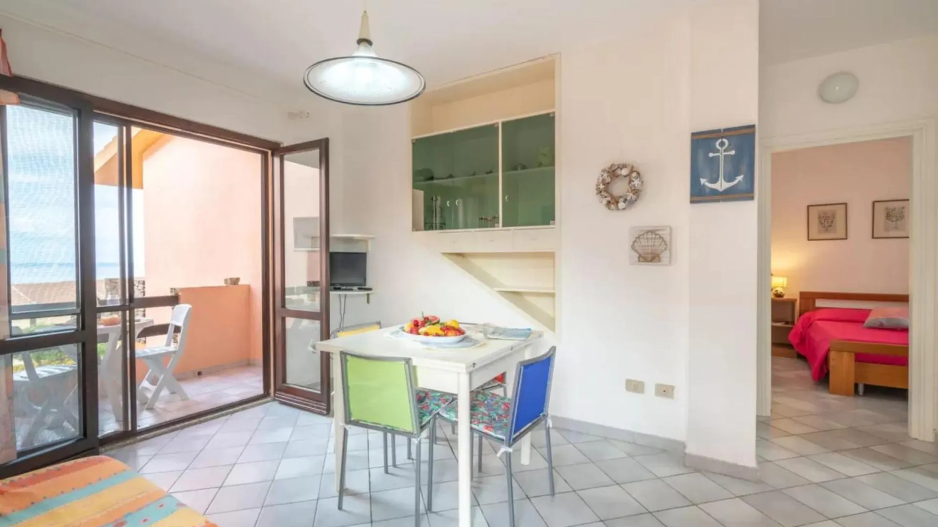 Comfort And Privacy For 4 Guests By La Pelosa Beach 스틴티노 0*,  이탈리아